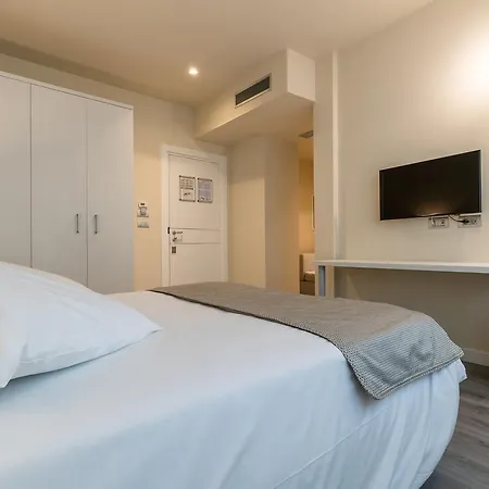 La Dolce Hotel 3*